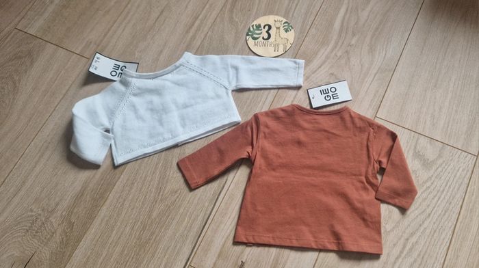 Lot de 2 hauts un gilet + haut ML 3 mois Gémo neuf - photo numéro 3