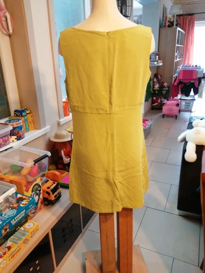 Robe courte - photo numéro 3