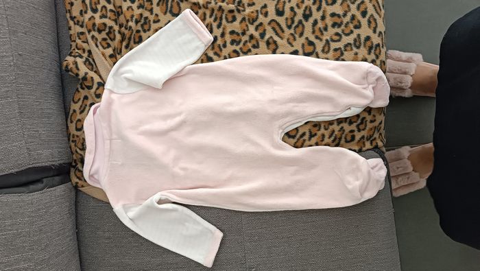 Pyjama 3 mois - photo numéro 3