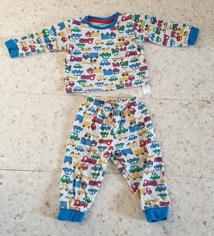 Lot de 4 pyjamas - photo numéro 3