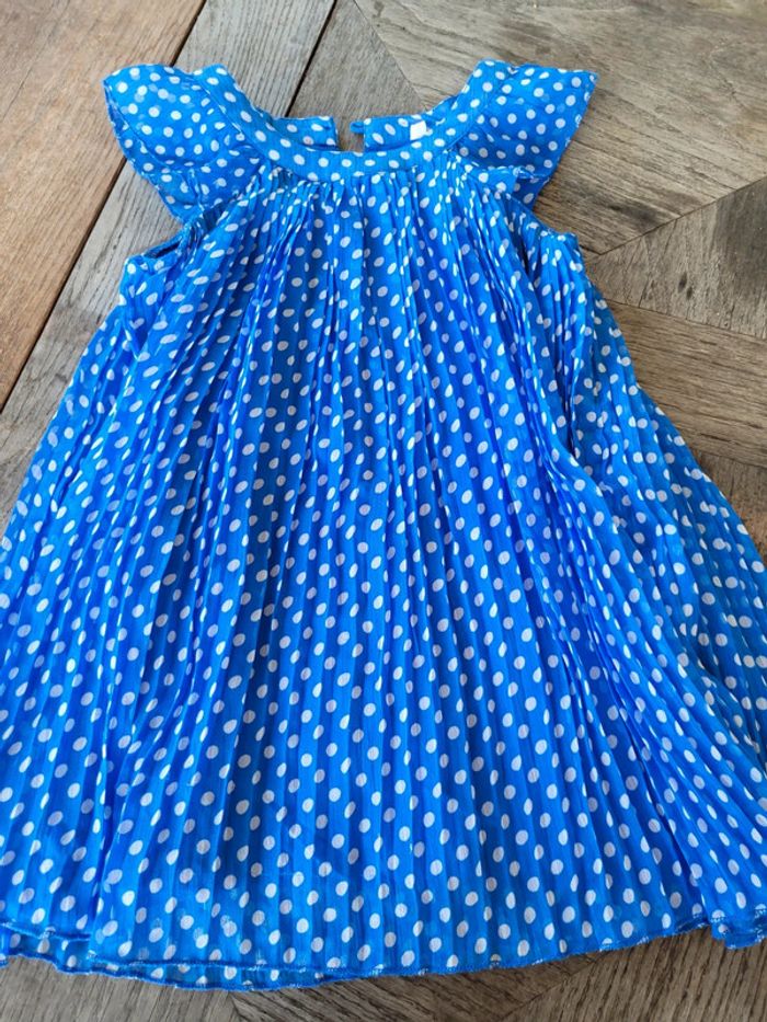 Robe courte