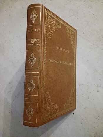 livre Henry Miller tropique du capricorne