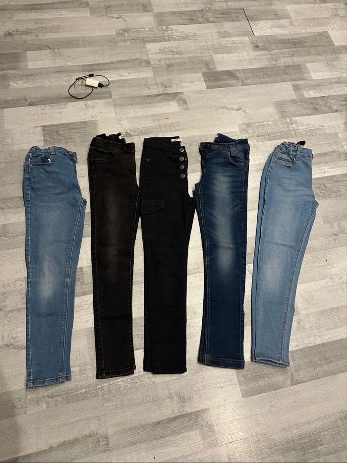 Lot de jeans