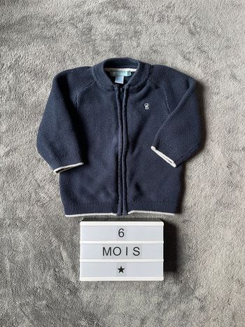 Gilet en maille fine 6 mois