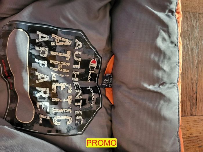 Jolie doudoune Champion enfant Taille 10 ans Ref 10IT025 - photo numéro 3