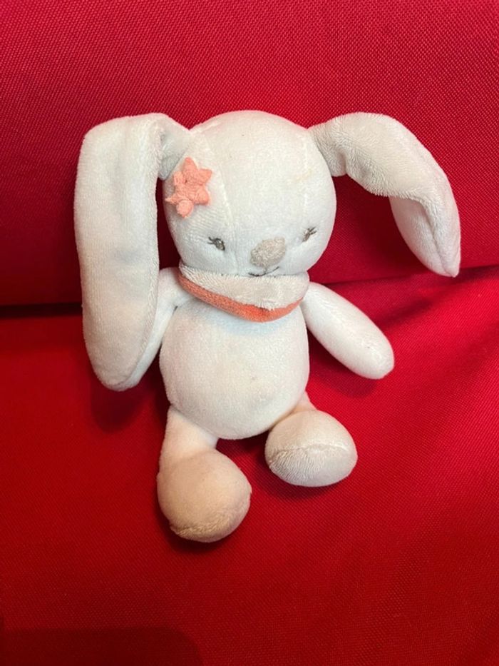 Peluche hochet doudou Nattou Mia le lapin