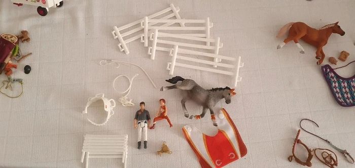 Schleich 42443 kit voltige horse club Mia