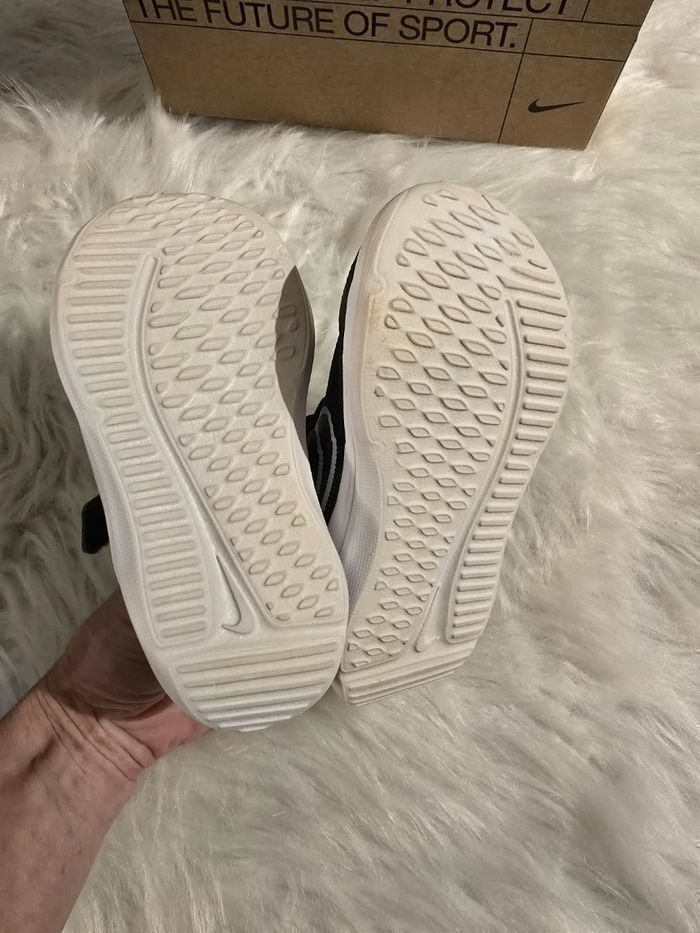 🥰😍superbes Baskets running  NIKE  unisex !  pointure 23.5 😍🤩🥰 - photo numéro 7