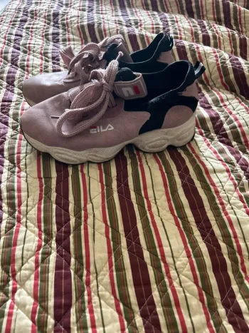 Chaussure fille fila
