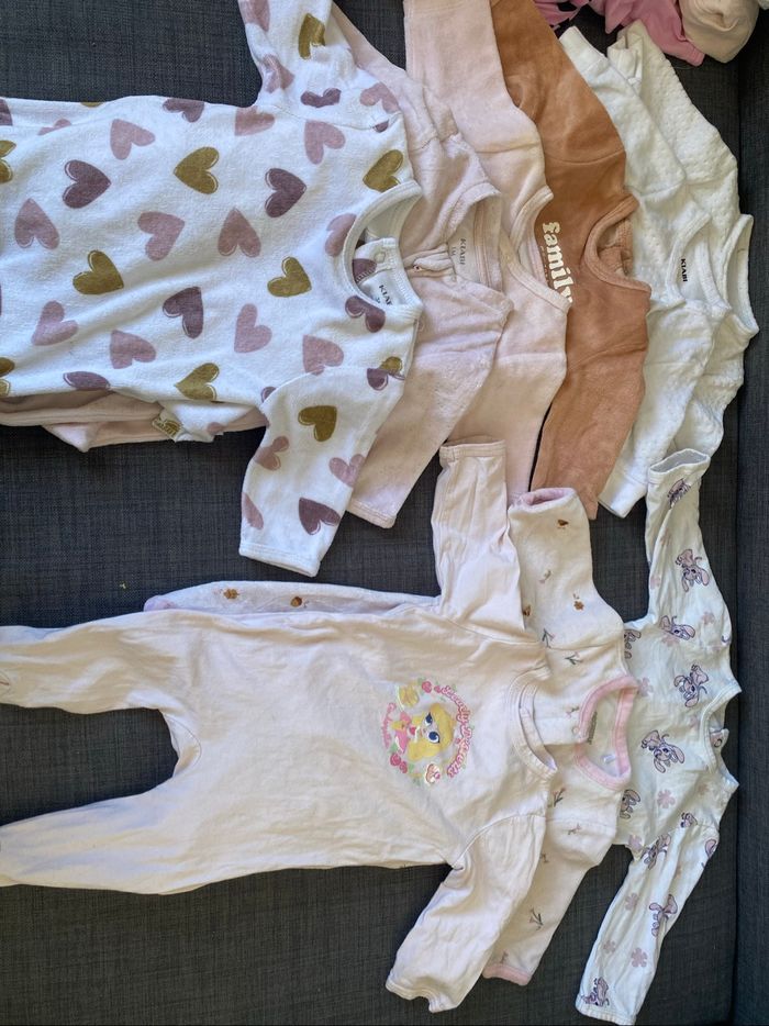 Lot body et pyjama