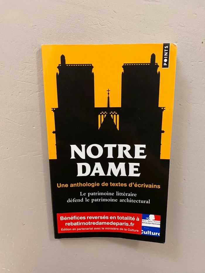 Livre Notre Dame