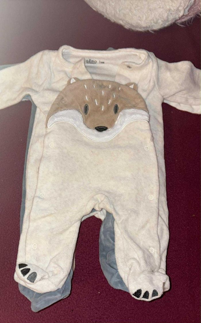 Lot de pyjama bébé 3 mois - photo numéro 2
