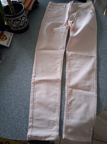 Pantalon " jennyfer " straigh rose " T- 40"
