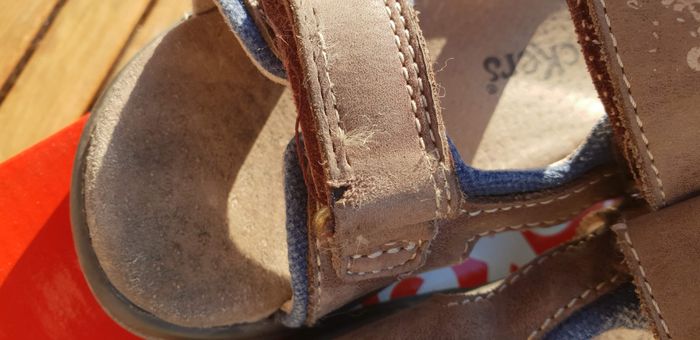 Nu pied kickers pointure 25 - photo numéro 4