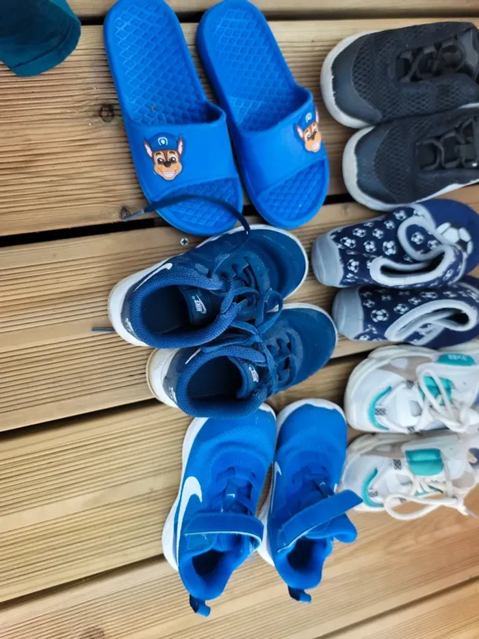 Lot de chaussures 25 26 - photo numéro 3
