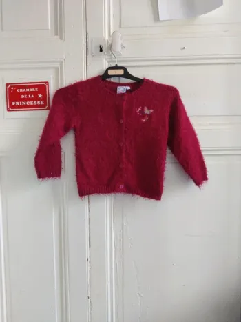 Pull bordeau rouge 4 ans