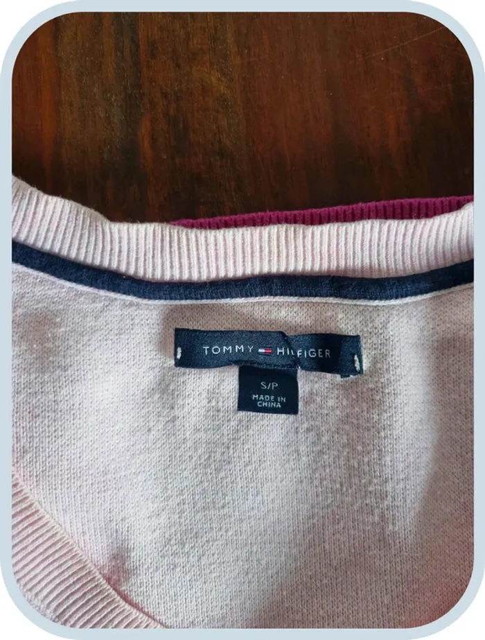 Pull leger over coll V Tommy Hilfiger Femme à rayures rose Taille s - photo numéro 6