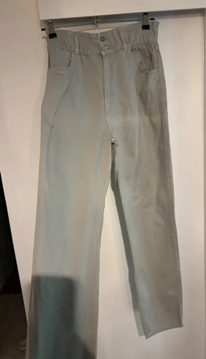 Pantalon taille haute Pull&Bear vert clair - T 38 - photo numéro 4