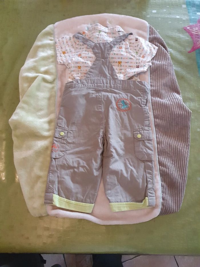 Salopette et chemisette 9 mois - photo numéro 3