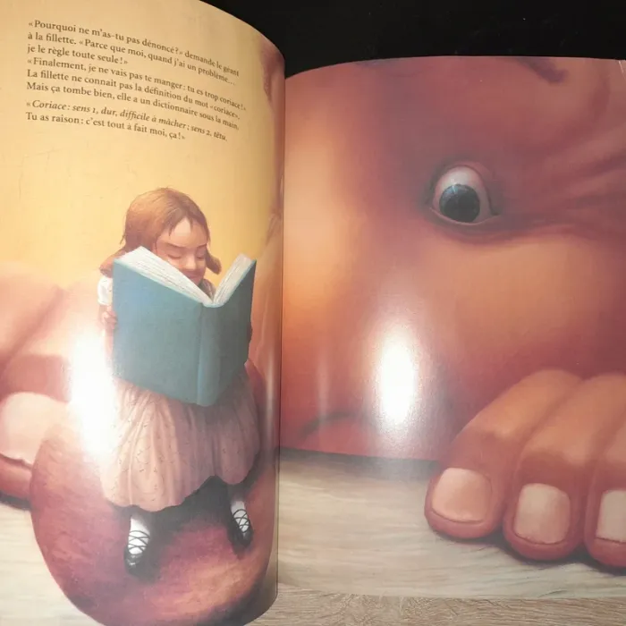 Grand album école des loisirs- le géant la fillette et le dictionnaire - photo numéro 4