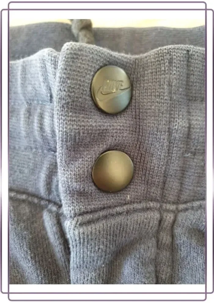 Jogging Nike taille L, très bon état - photo numéro 3