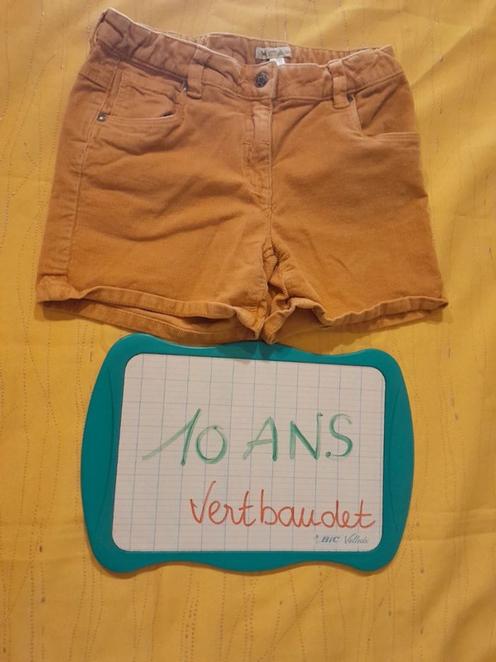 Short en velours 10 ans moutarde