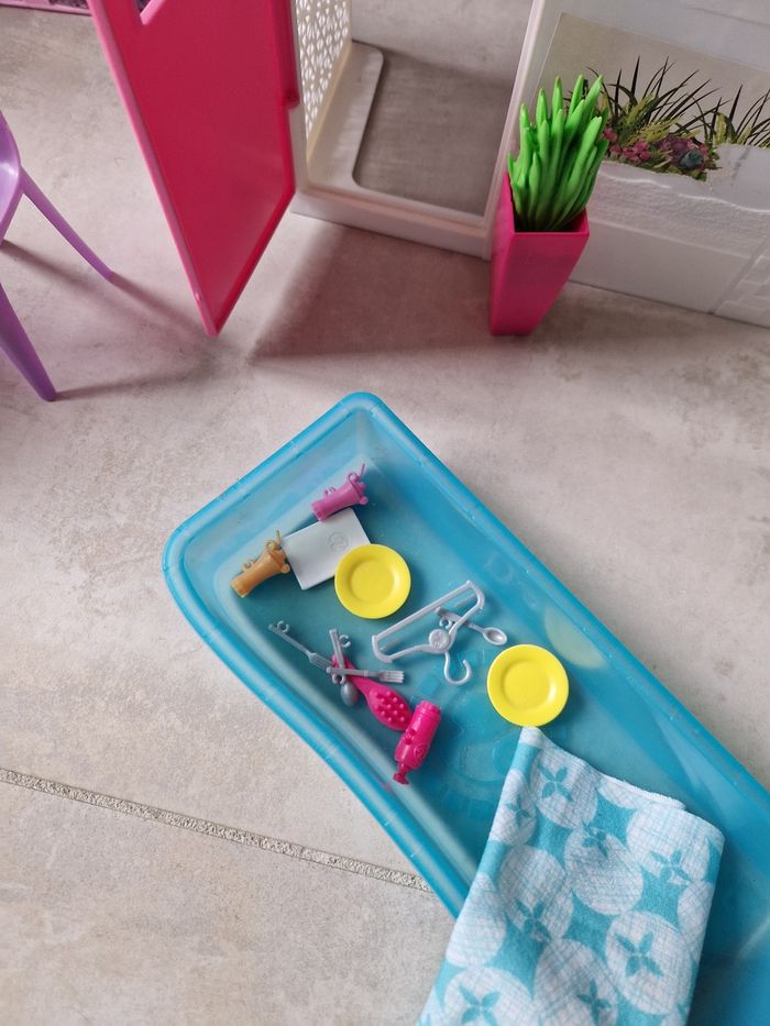 Maison de Barbie à emporter - photo numéro 4