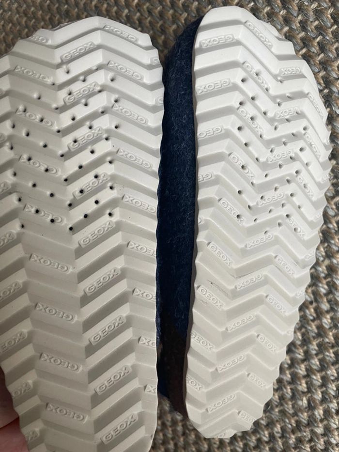 Pantoufles fourrés Geox T 26 - photo numéro 4