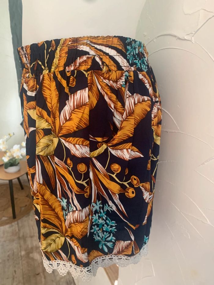 Short fluide fleurie taille M-L - photo numéro 6