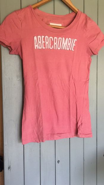 Tee shirt à manches courtes Abercrombie rose / tee shirt col rond