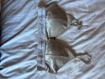 Brassière