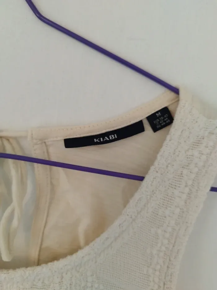 Haut beige Kiabi taille M - photo numéro 2