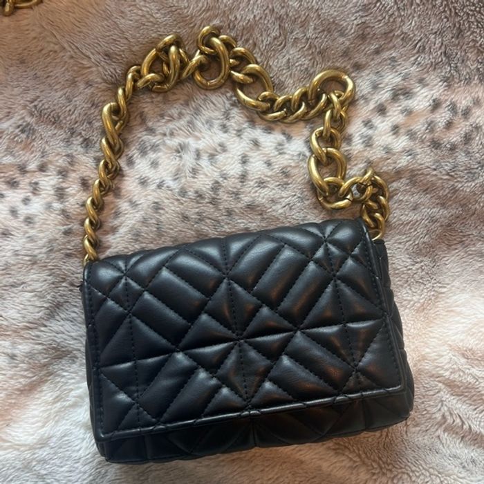 Sac matelassé noir zara