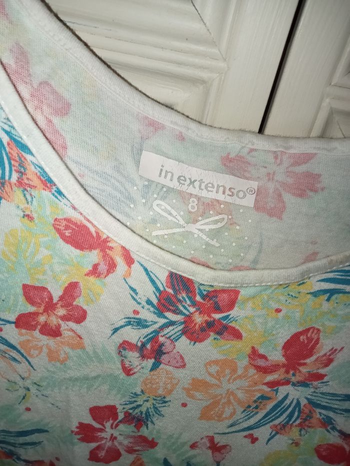 Robe d'été imprimée fleurs et papillons très bon état taille 8 ans - photo numéro 2