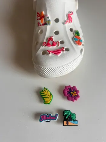 Lot de 9 charms / déco crocs été tropical