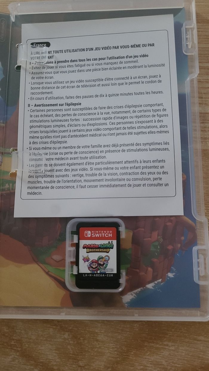 Mario et luigi  l'épopée fraternelle switch - photo numéro 2