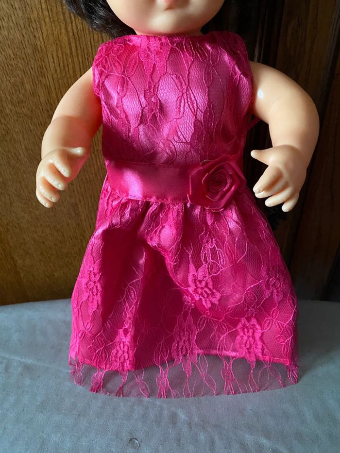Magnifique robe de soirée pour poupée Tinnie ou autres poupées de même taille 40cm environ - photo numéro 2