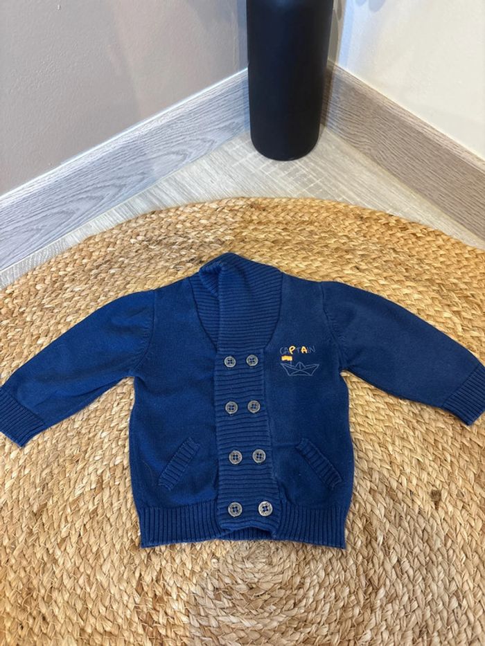 Gilet garçon taille 3 mois - photo numéro 2