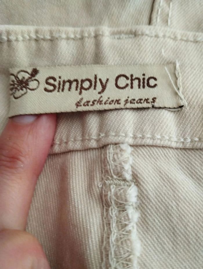 🌸Short beige Simply Chic Taille 40🌸 - photo numéro 4