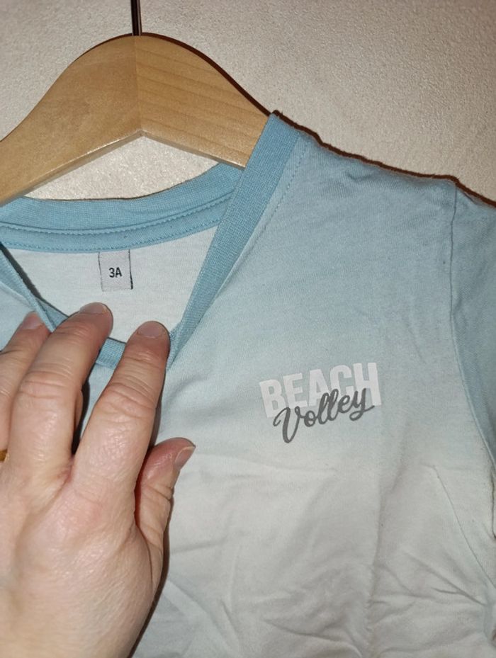 Tee shirt manches courtes taille 3/4 ans en très bon état - photo numéro 6
