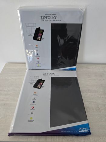 Lot de 2 portfolios  Ultimate Guard Zipfolio Xenoskin 480 Noir