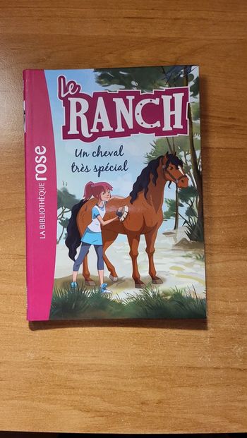 🟣 Livre Le Ranch Un Cheval Tres Spécial 🟣