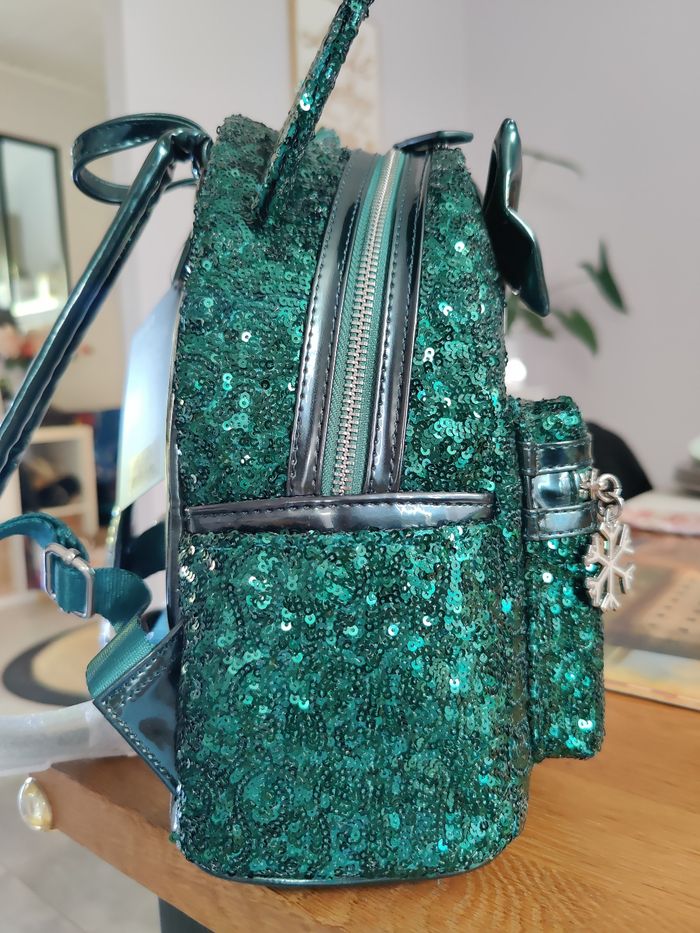Loungefly Minnie sequins Emeraude - photo numéro 2