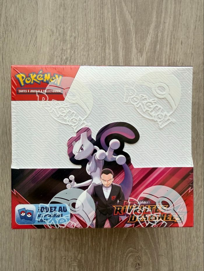 Display Pokémon EV10 Rivalités Destinées