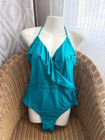Maillot de bain turquoise - taille 40/L - en très bon état - peu portée