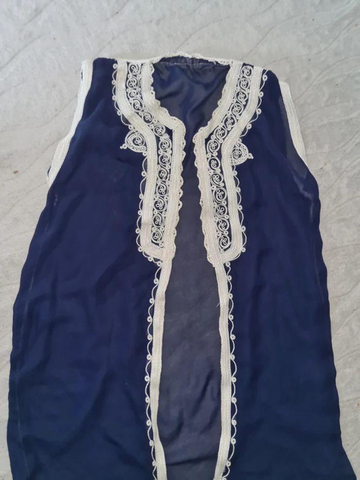 Magnifique gilet veste de fzte voile transparent 5/6 ans - photo numéro 4