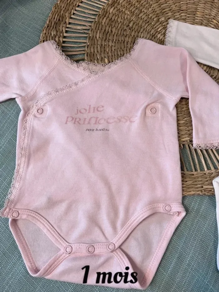 Lot 2 bodies taille 1 mois petit bateau - photo numéro 3