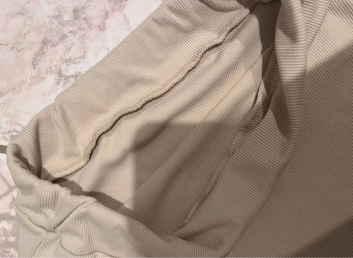 jupe collée beige - photo numéro 2