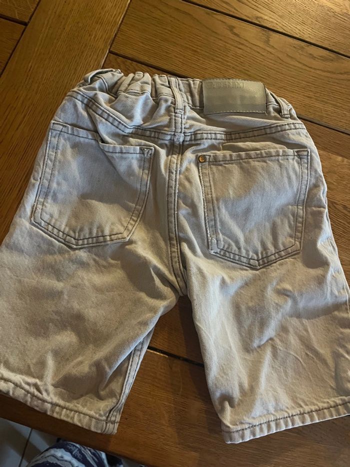 Short H&M 7-8 ans - photo numéro 4