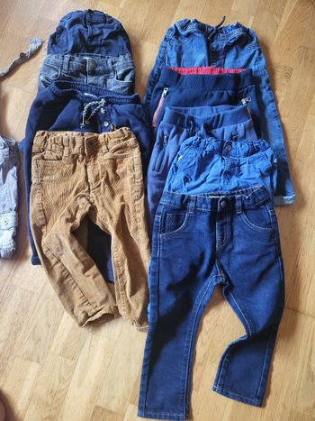 Lot pantalons 24 mois